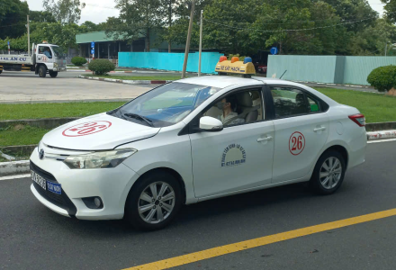 HỌC LÁI XE B TỰ ĐỘNG TẠI BẾN CÁT 